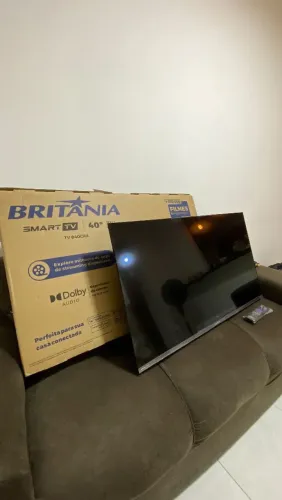 TV 40 SMART BRITÂNIA ROKU