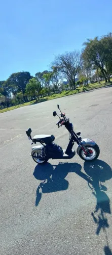 Scooter elétrica 