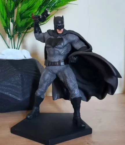 Batman Estátua Esquadrão Suicida Iron Studios 