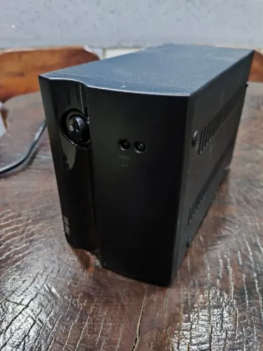 Estabilizador 1500 110v