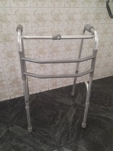 Andador portátil (adulto)