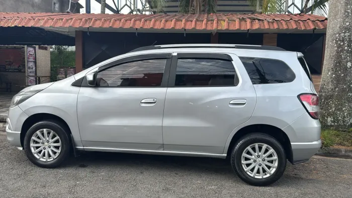 Chevrolet Spin LT 1.8 8V Econo.flex 5P Aut. 2016