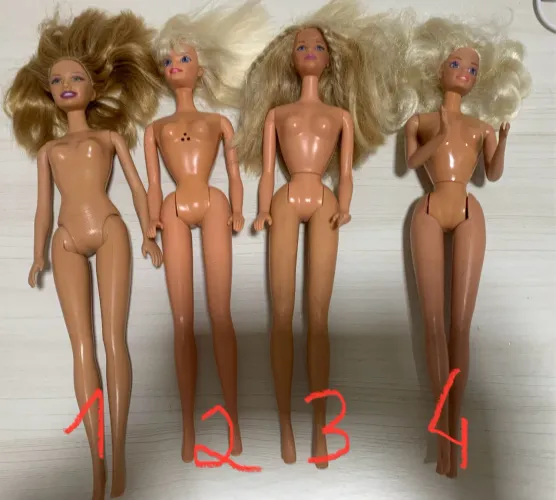 Lote4: 4 bonecas Barbie Sucata