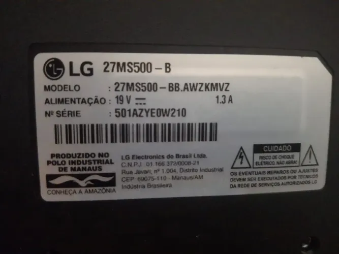 VENDO LINDO MONITOR LG P ASSITIR,TRABALHAR E JOGAR !! VAI DE BRINDE UM TECLADO !!