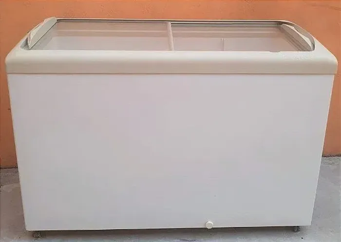 Vendo freezer grande