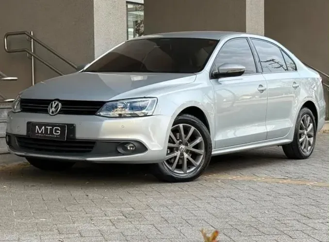 Volkswagen Jetta Comfortline 2.0 T.flex 8V 4P Tipt. 2012
