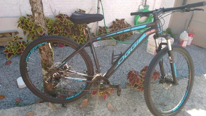 Bicicleta  preta