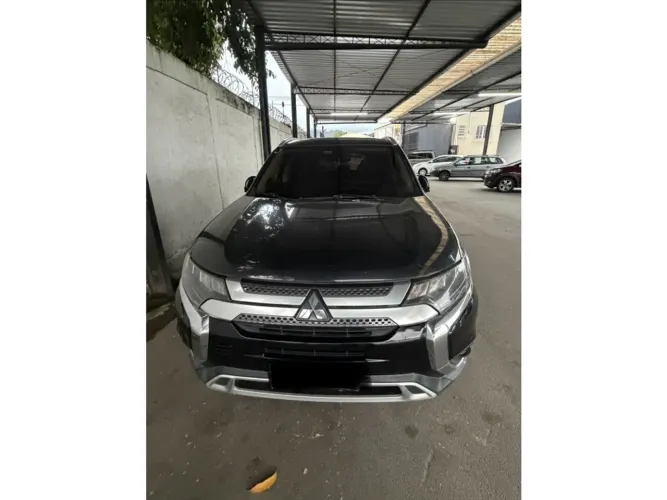Mitsubishi Outlander HPE-S 3.0 V6 4X4 5P Aut. 2019