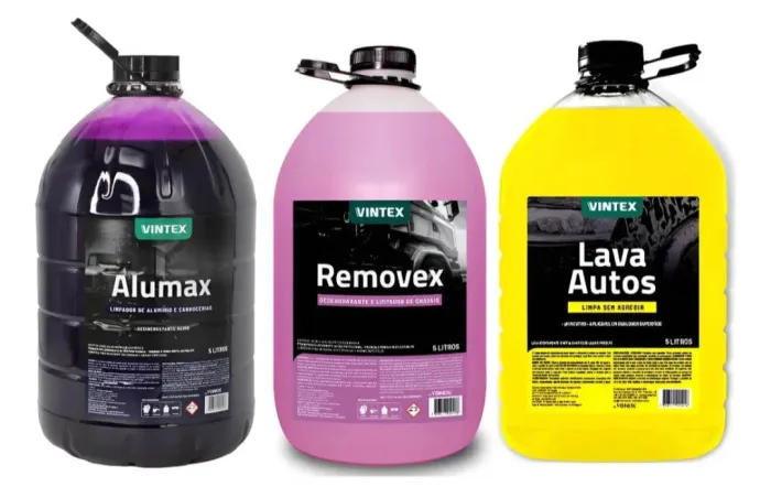 Produtos de limpeza e estética automotiva