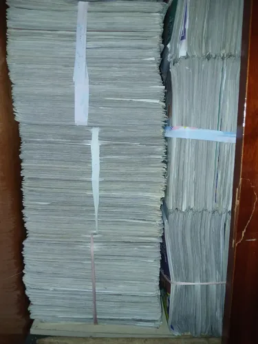 Jornal Limpo e Bem Conservado *)