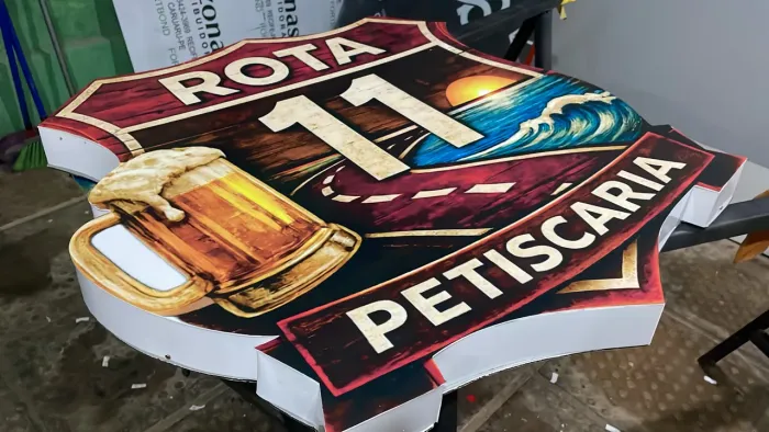 Placa em acrílico com Led