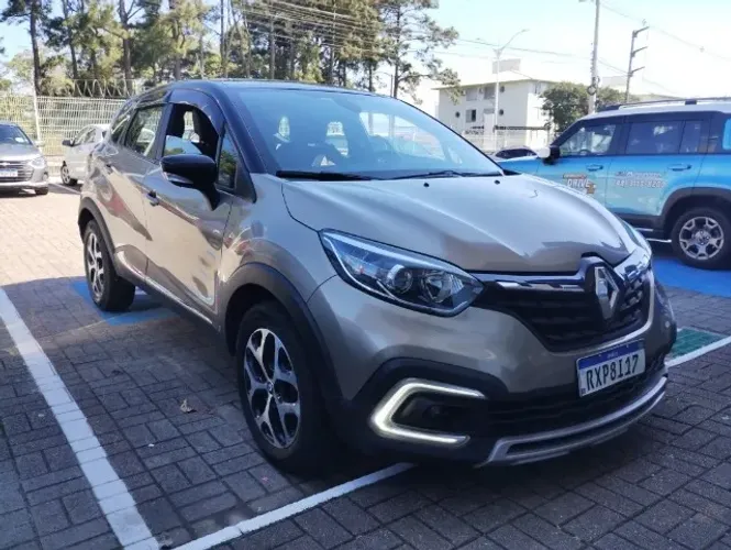 Renault Captur Intense 1.3 TB 16V Flex 5P AUT 2022