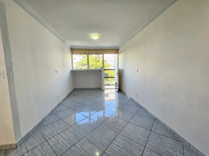 Imóvel para aluguel tem 63 metros quadrados com 2 quartos em Vila São João - Goiânia - GO