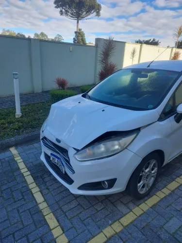 Ford Fiesta SE 1.6 8V Flex 5P 2014