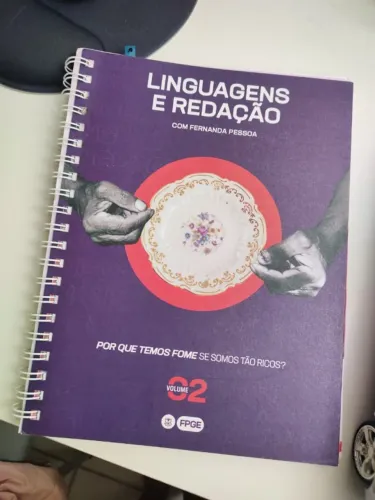Kit Apostilas Fernanda Pessoa - Linguagens e Redação