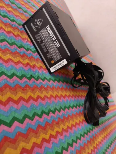 Fonte 500W para jogos e trabalho