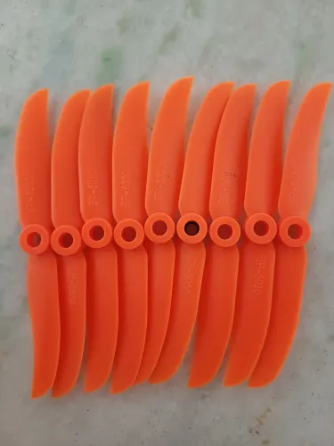 Hélices 5030 GWS cor laranja NOVAS!!!