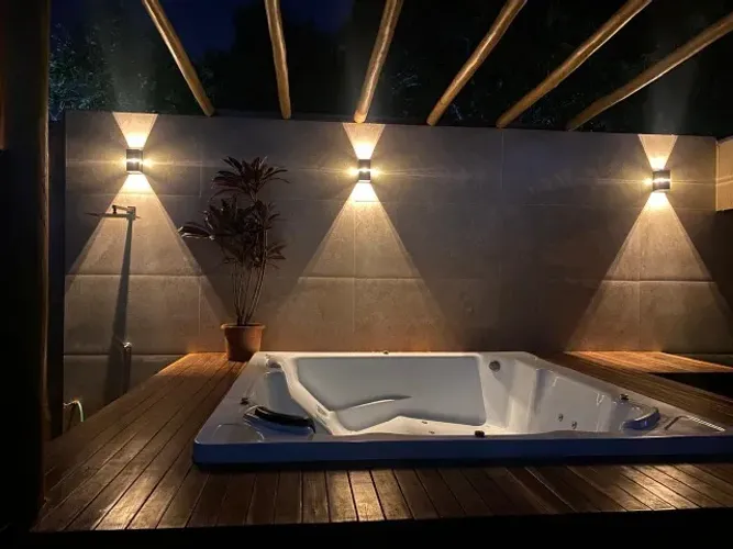 Banheira de hidromassagem completa (Spa, jacuzzi, ofurô) 