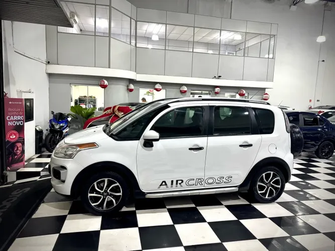 Citroen Aircross GLX 1.6 Flex 16V 5P Aut. 2013