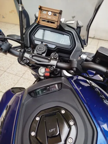 Bajad Dominar 400