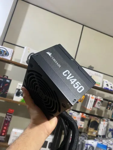 Fonte Corsair gamer.