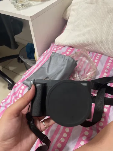 Câmera Digital + Lente (AliExpress)