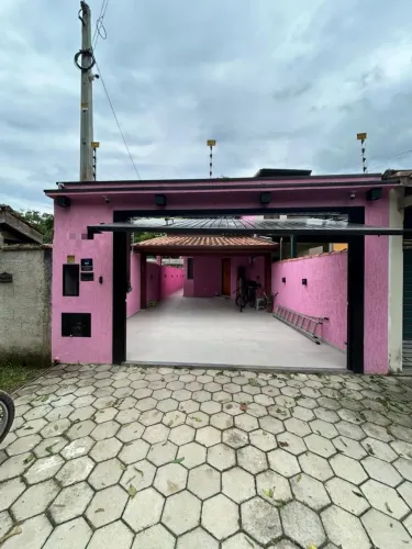 Casa um Ubatuba . 5 minutos da praia , vendo ou troco por casa em são José dos Campos,
