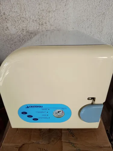 Vendo Autoclave Cristofoli Vitale 12L, funcionando 127 volts.