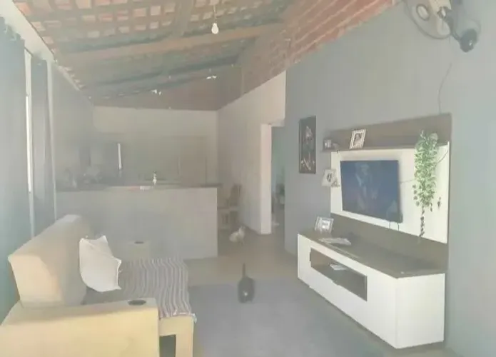Vende-se casa no Joanes