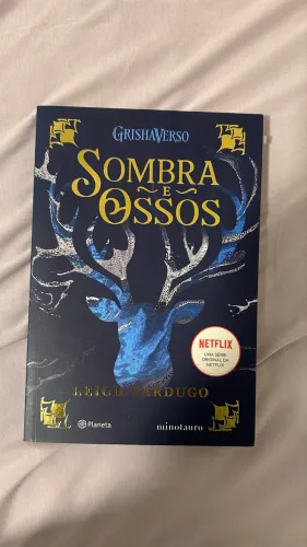 LIVRO SOMBRA E OSSOS 