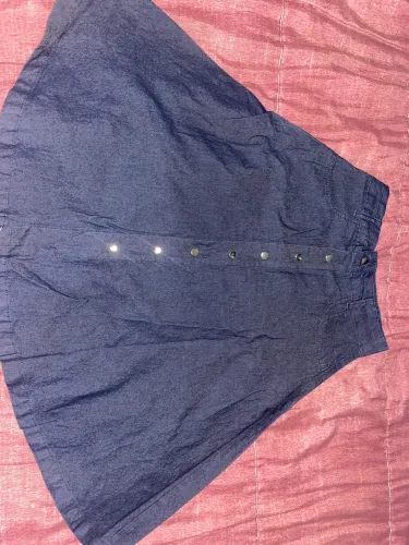 Vende-se ou troco roupas semi novas e usadas