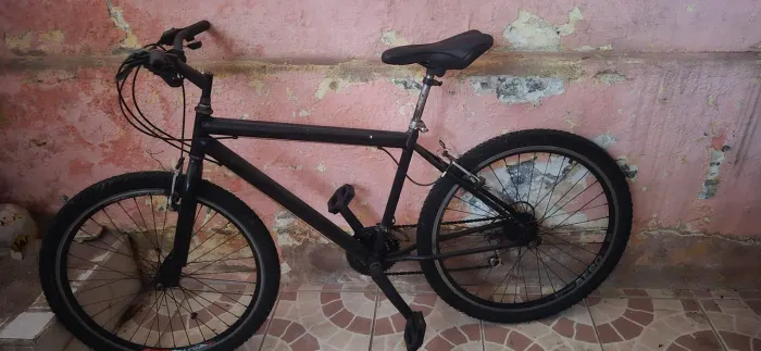 Bicicleta aro 26 com marcha