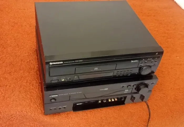 RECEIVER YAMAHA + CLD PIONEER desapego