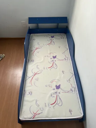 Cama infantil carros