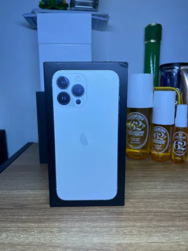 Caixa vazia iPhone 13 Pro Max