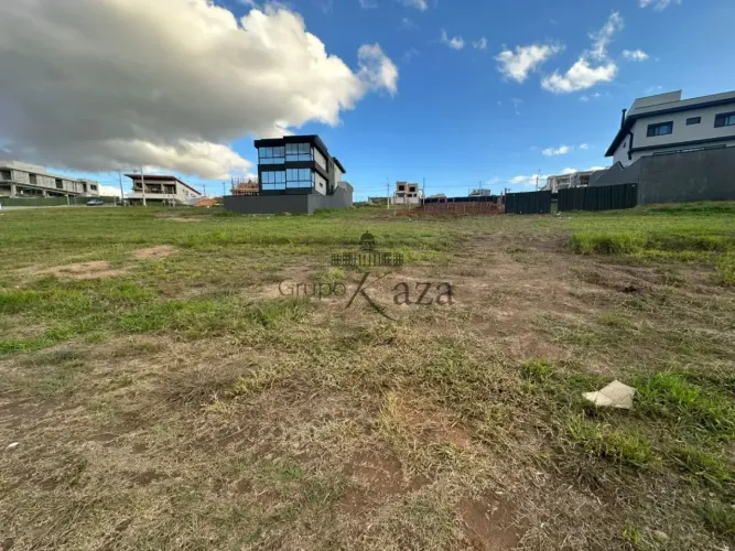 Terreno em Condomínio - Residencial Terras Alpha - Urbanova - 330m².