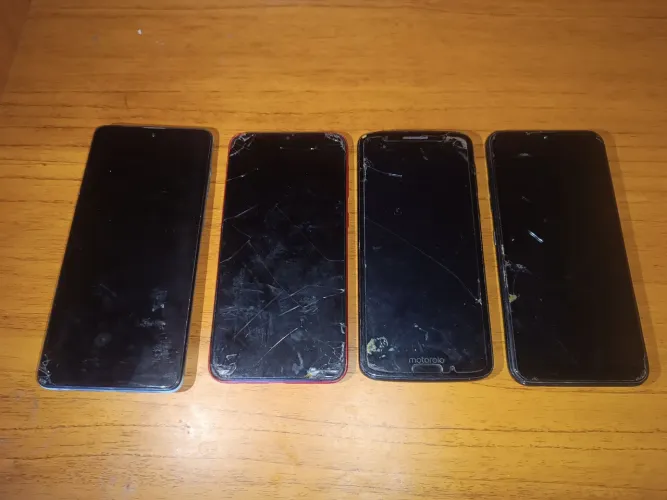 Celulares para retirada de peças A71, A10, MOTO G6 e LGK40S 