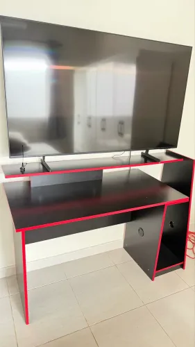 Mesa para Computador / Notebook | Excelente Estado
