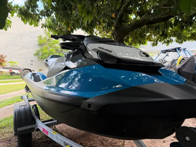 Jet ski GTI 170 Se com som