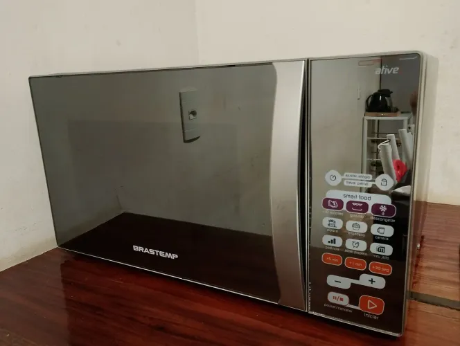 Microondas Brastemp 30 litros com grill