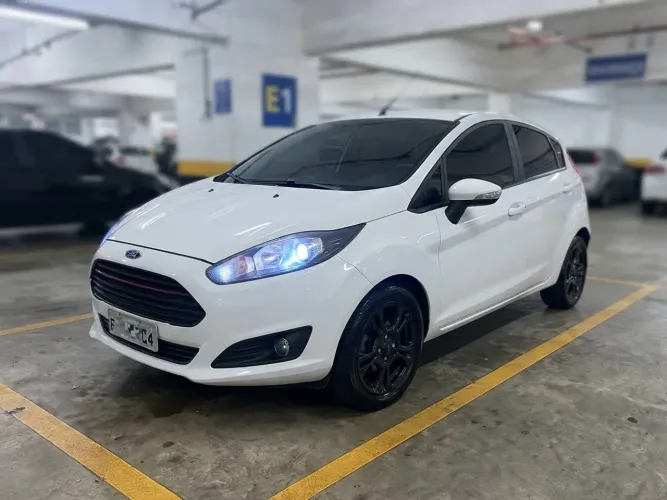 Ford Fiesta 1.6 16V Flex Mec. 5P 2016
