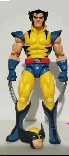 Marvel legends X-Men 97 Wolverine (falta mãos fechadas )