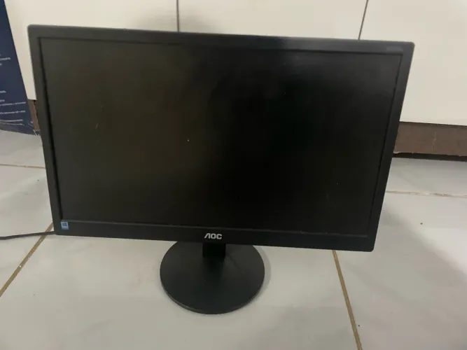 Vende -se monitor AOC