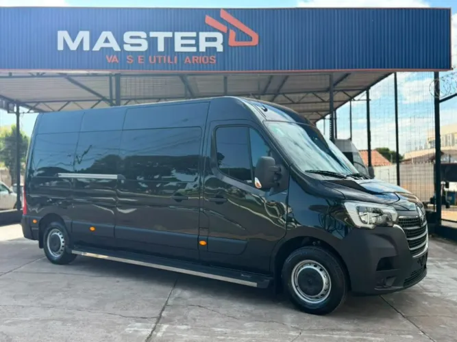 Renault Master 2.3 DCI Executive Longo 16L Dies 2027