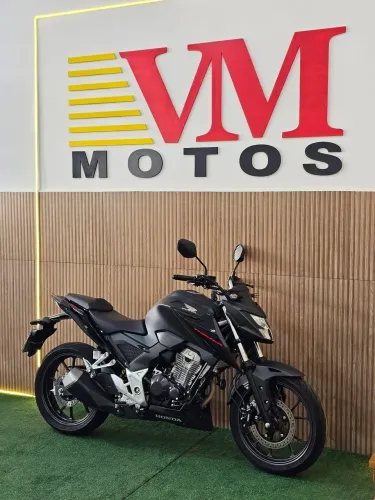 Honda cb 300 f 2024