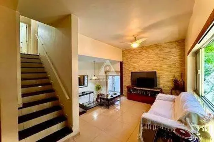 Apartamento de 3 quartos com vaga em Botafogo