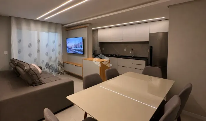 Apartamento 84m² com 2 Dormitórios / Semi mobiliado / Churrasqueira / 1 vaga