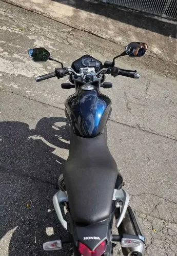 Moto CB 300