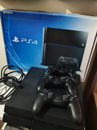PlayStation 4 FAT (Leia o anúncio)