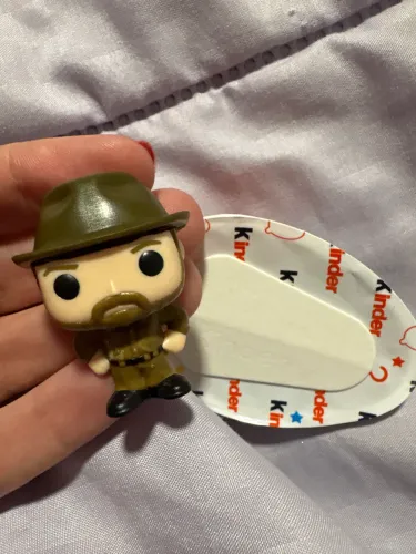 2 Kinder Joy Stranger Things - Hopper e Demogorgon